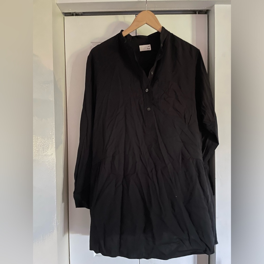 Aritzia Shirt Dress size S